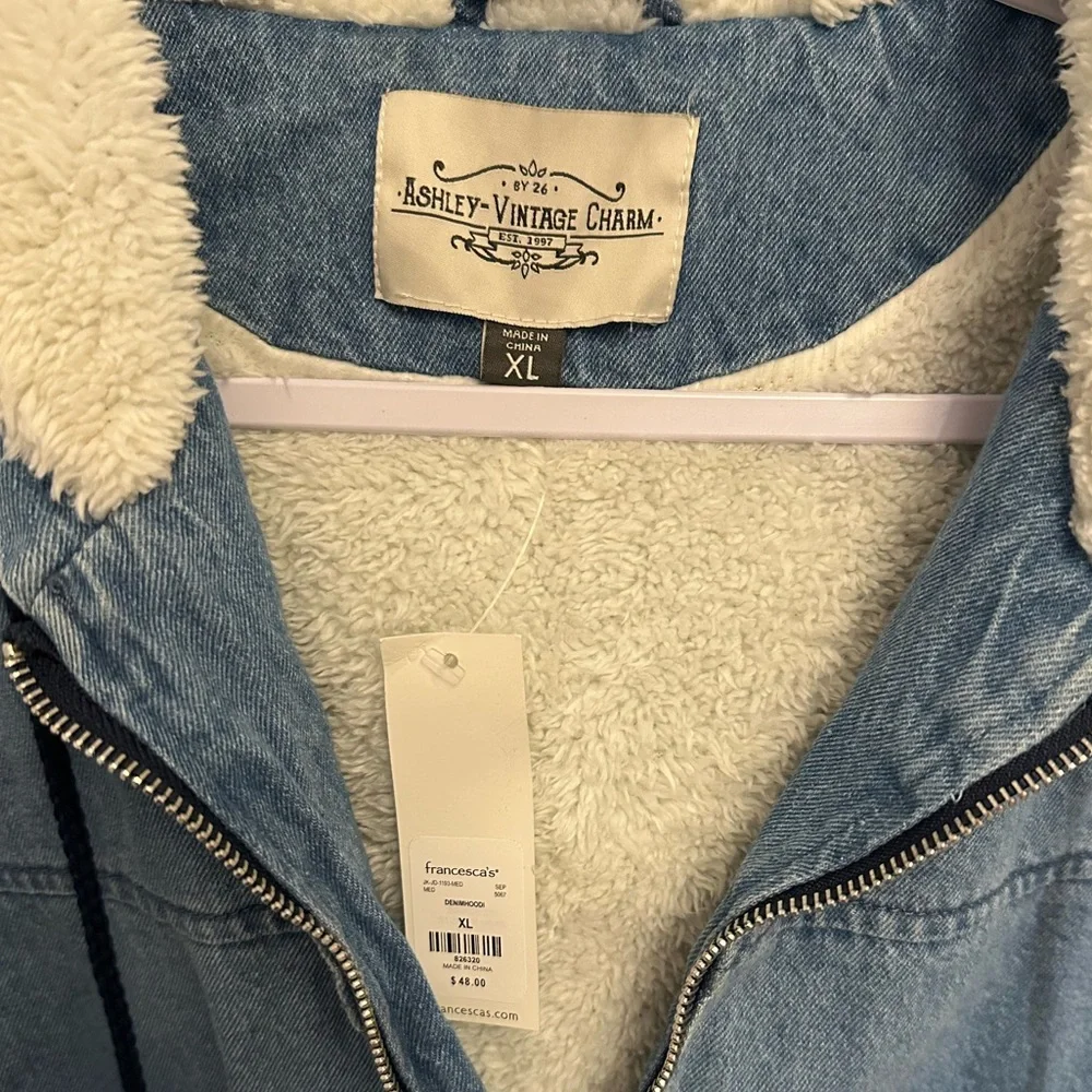 Francesca's- Ashley Vintage Charm-  Jean Jacket with Sherpa Lining - Picture 2 of 3